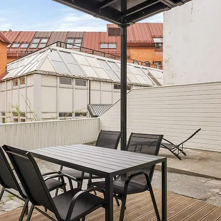 Rosenberg Apartment *