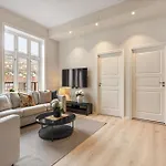 Rosenberg Apartment *